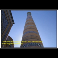 17173 20083 Minarett Djuma Moschee Chiva Usbekistan 2010.JPG